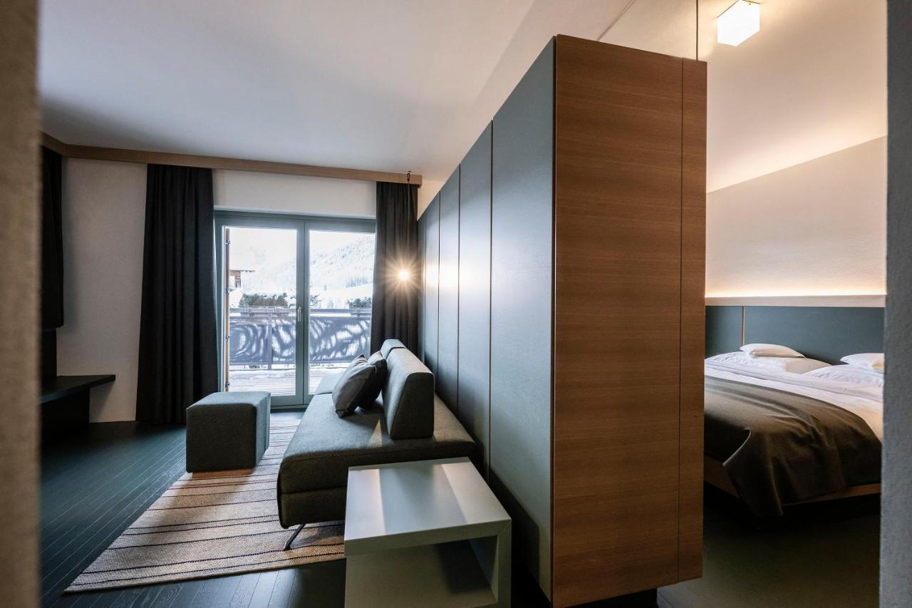 Paramount Alma Suites Sexten Bagian luar foto