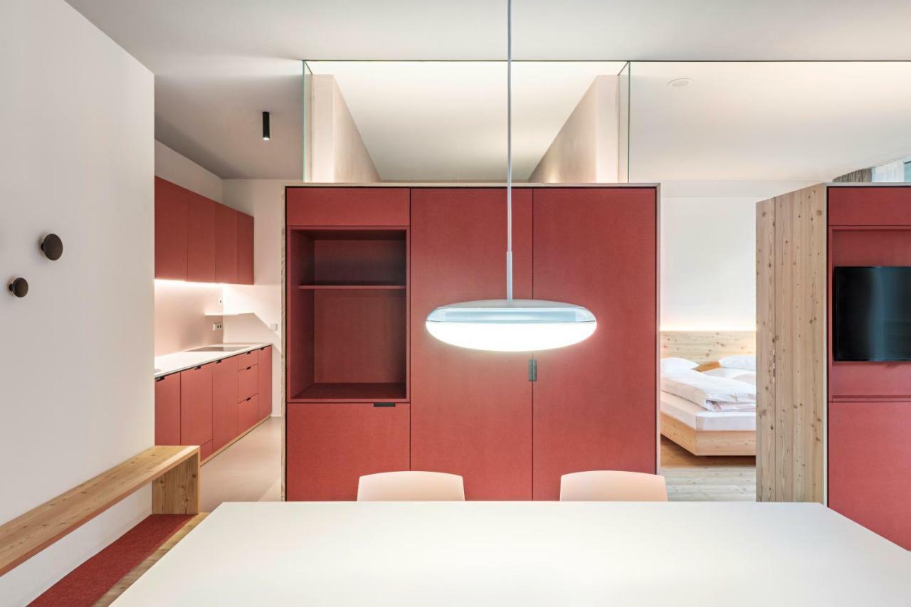 Paramount Alma Suites Sexten Bagian luar foto