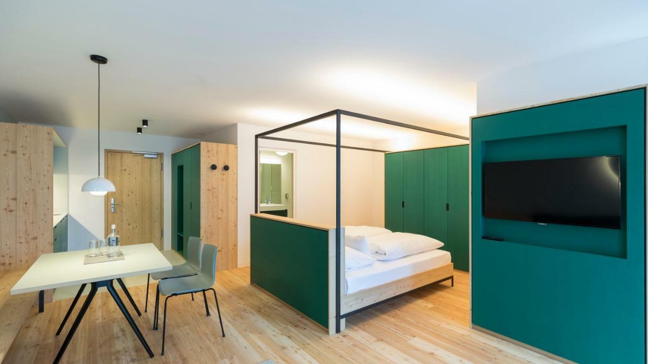 Paramount Alma Suites Sexten Bagian luar foto